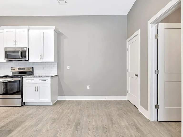 472 Long Path Ct — Photo 15
