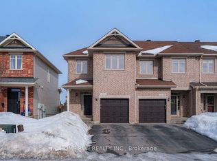 1007 Grapefern Ter, Ottawa, ON K4A0L9