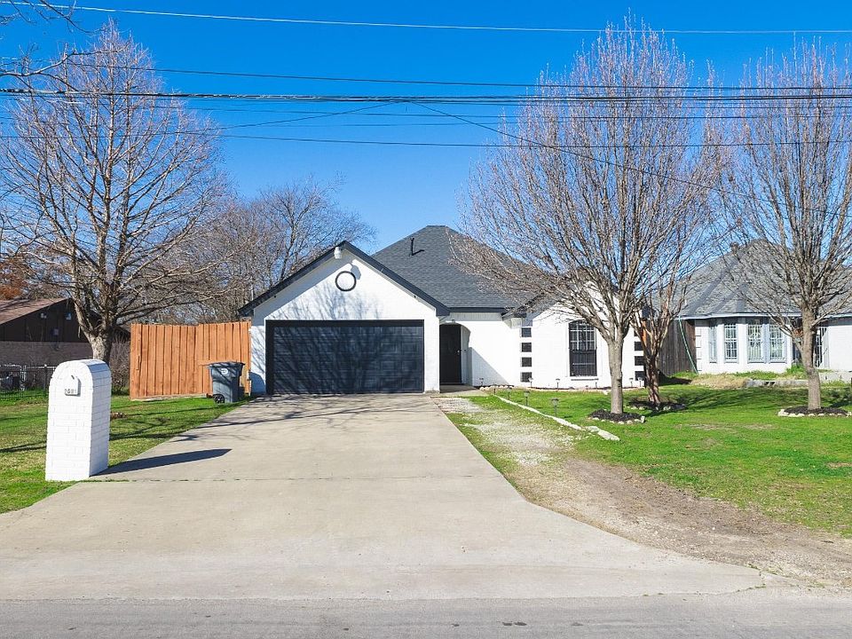 1st image of 2601 Aspen Dr