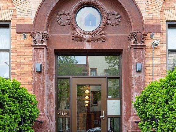 5th image of 484 Humboldt St APT 204