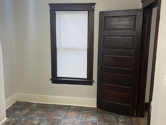 4th image of 63 Winter St