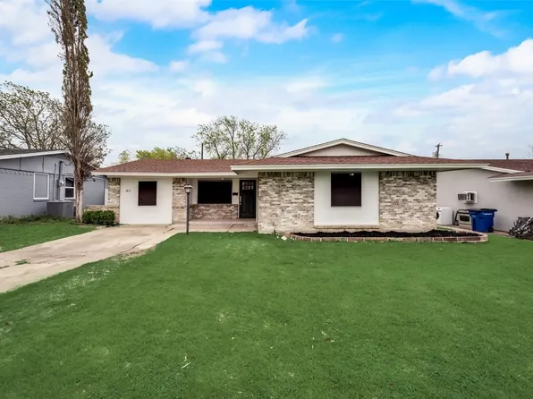 1811 S Perry Rd, Carrollton, TX 75006