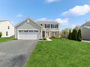 10616 Rushmore Ln, Huntley, IL 60142