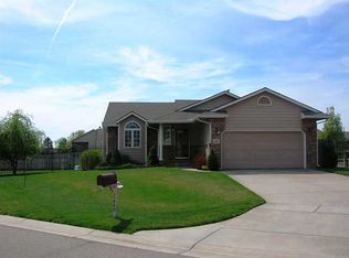 1607 E Mona St, Wichita, KS 67216