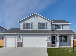 4601 E Stone Falls Dr, Nampa, ID 83686