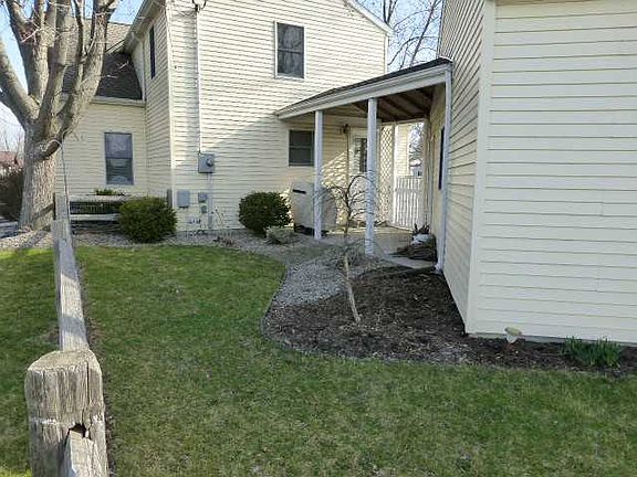 5th image of 308 Oxford Dr
