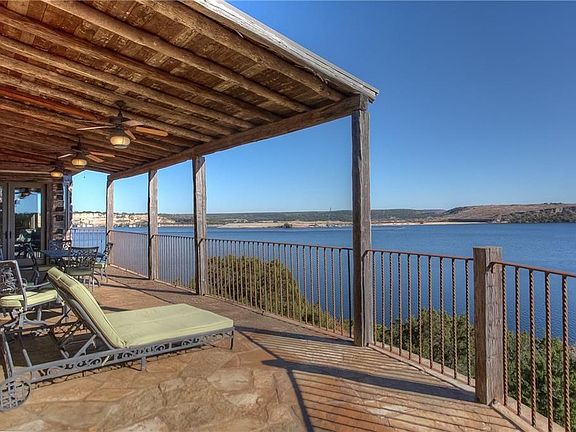 2nd image of 1061 Paradise Pt