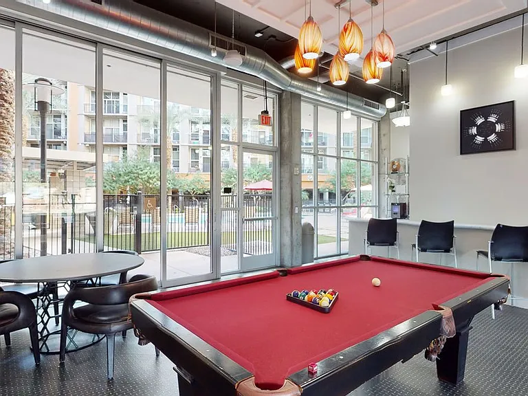 Skyline Lofts — Photo 16