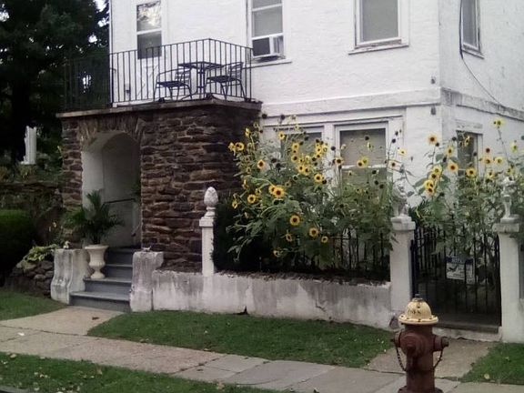 2nd image of 51 Fortfield Ave