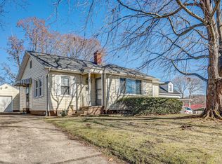 1845 Oakwood Dr, Kingsport, TN 37664