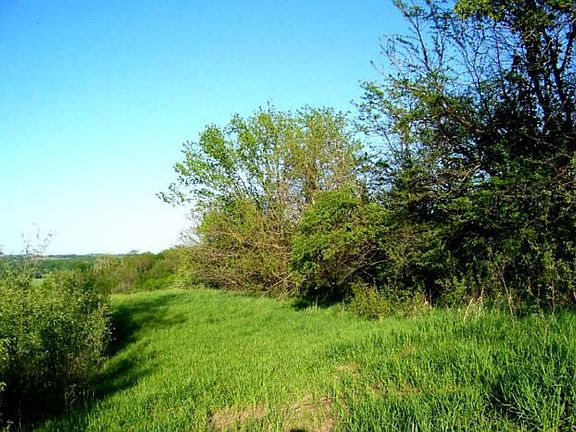2nd image of N Farley Rd