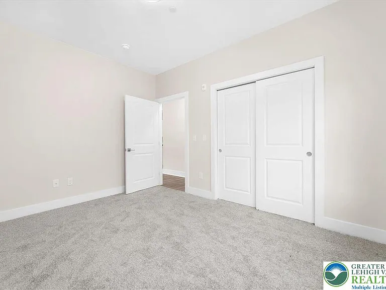 410 William St #102 — Photo 19