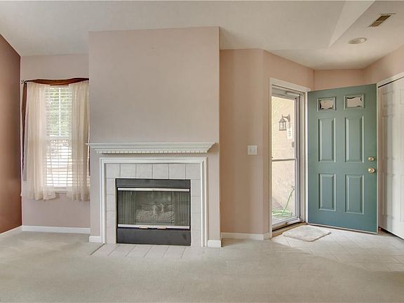 3rd image of 516 Morningstar Dr