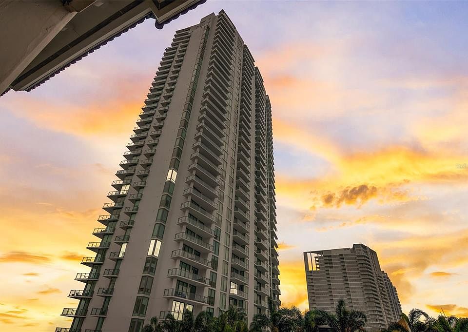 1st image of 100 1ST AVENUE N #2206