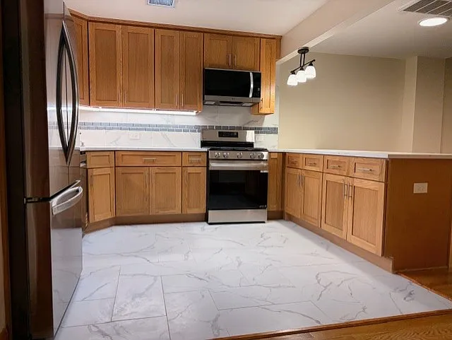 155 Clarkson Ave #2D