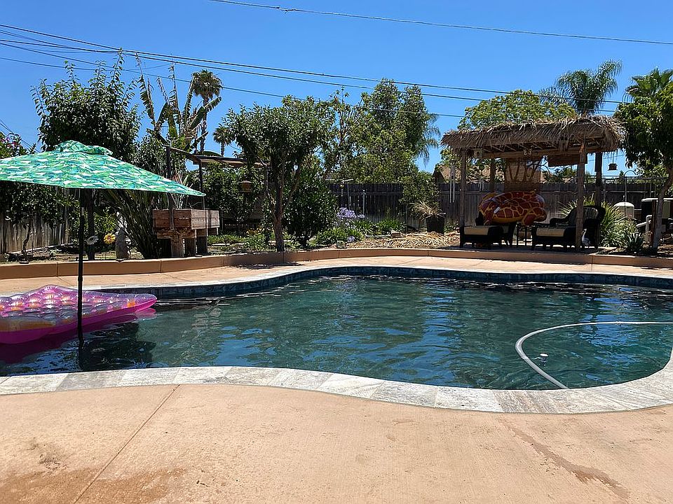 2nd image of 8755 Buena Valley Dr