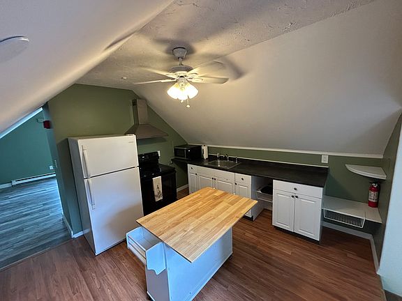 2nd image of 22 Union St #3