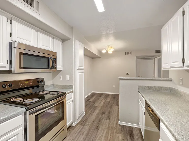 555 E Silverado Ranch Blvd #1038 — Photo 14