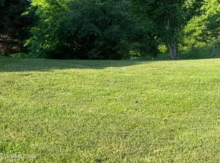 6902 Taylors View Ln, Knoxville, TN 37921