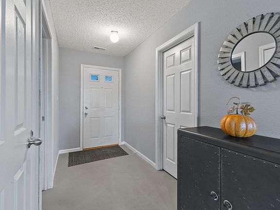 5th image of 5921 Prairie Meadow Dr