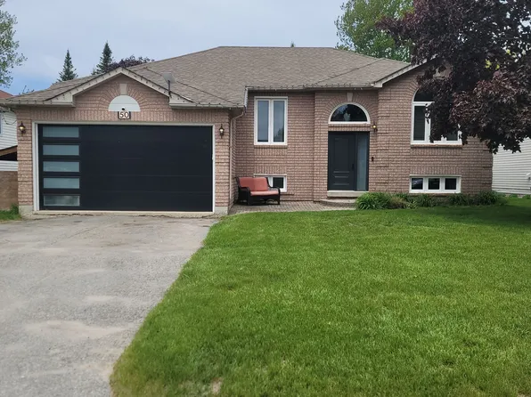 50 Acorn Cres, Wasaga Beach, ON L9Z 1L6