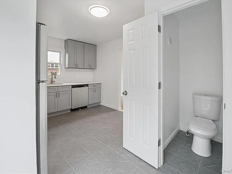 419 Palmer Rd #1 — Photo 11