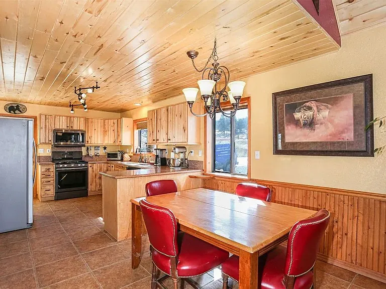 3334 Campfire Rd — Photo 4