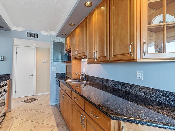 5th image of 2881 33rd Ct #Penthouse A