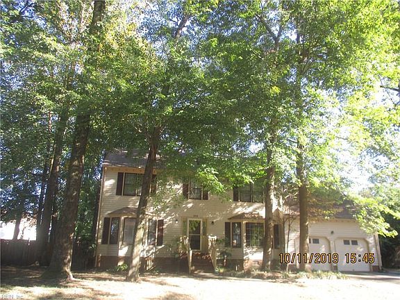 2nd image of 1145 Crystalwood Cir