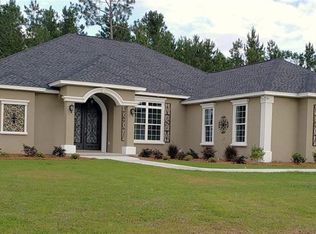 202 Edge Water Dr, Brunswick, GA 31525