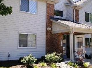 8846 Eagleview Dr APT 8, West Chester, OH