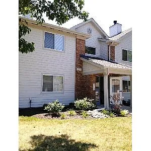 8846 Eagleview Dr APT 8 photo 1