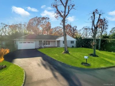 11 Industrial Boulevard, Riverhead, NY, 11901