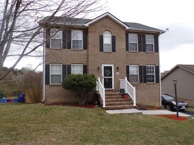 40 Camellia Ln NW, Christiansburg, VA, 24073