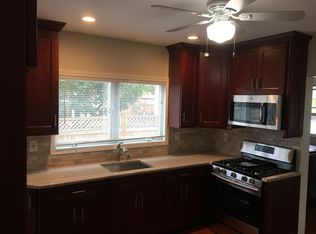 28 N Island Ave, Ramsey, NJ 07446