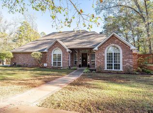 9545 Tosha Ln, Flint, TX 75762