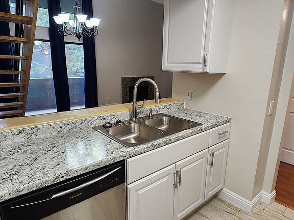 5th image of 14140 E Temple Dr