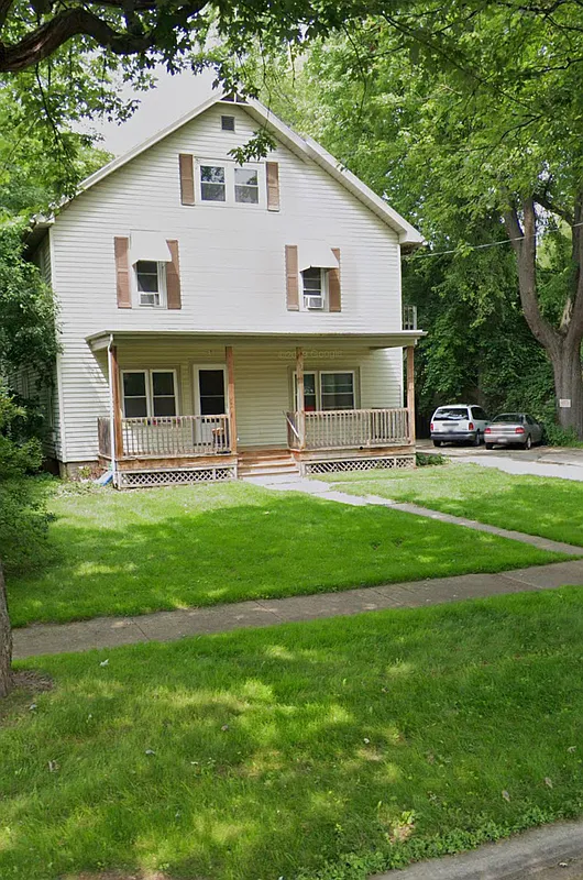 1 bed, 1.0 bath, $899 — Photo 1