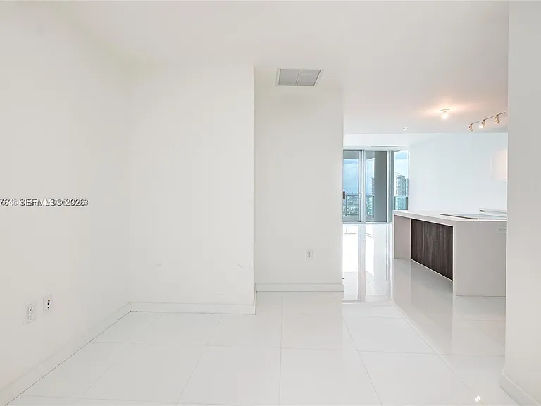 851 NE 1st Ave #2100 — Photo 13