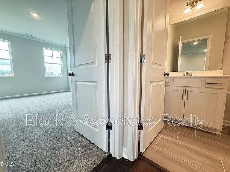 304 Marmalade Sky Ln — Photo 10