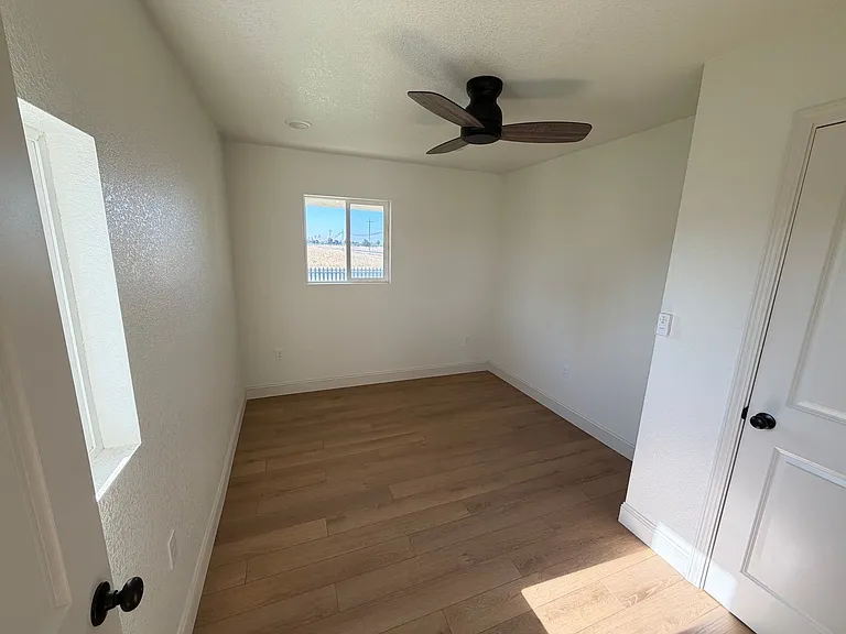 9001 E Acampo Rd — Photo 13