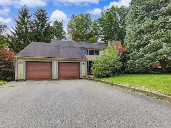 7 Thistle Ct, Tillsonburg, ON N4G 2S8