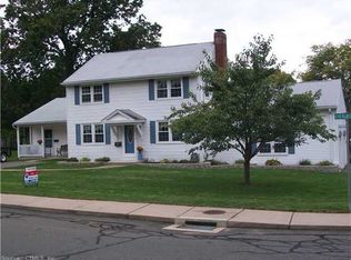 34 Evergreen Rd, Manchester, CT 06042