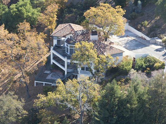 5th image of 119 Harwood Ct