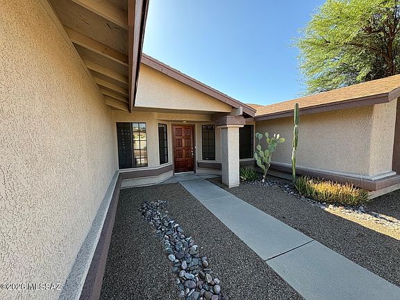 2nd image of 6070 S Oyama Dr