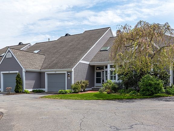 3rd image of 62 Hidden Bay Dr #62