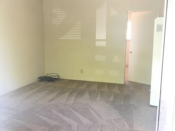 4th image of 241 W Maude Ave APT 13