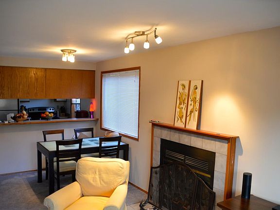 5th image of 2641 58th Ave SW APT 101