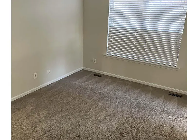 50 Boundary Dr — Photo 9