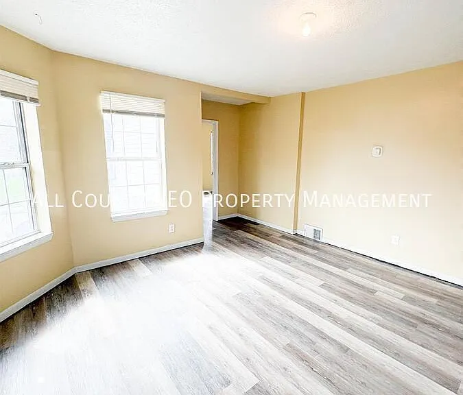 4116 Denison Ave #UP — Photo 5